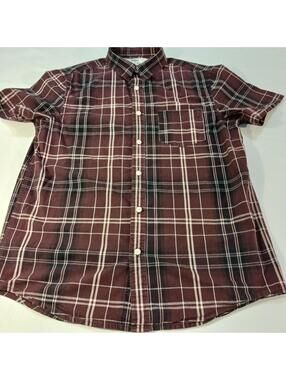Urban Pipeline Button Up Shirt Men's Medium The Awesomely Soft Ultimate Shirt